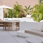 빌라 Tropical Garden On Center 푼샬