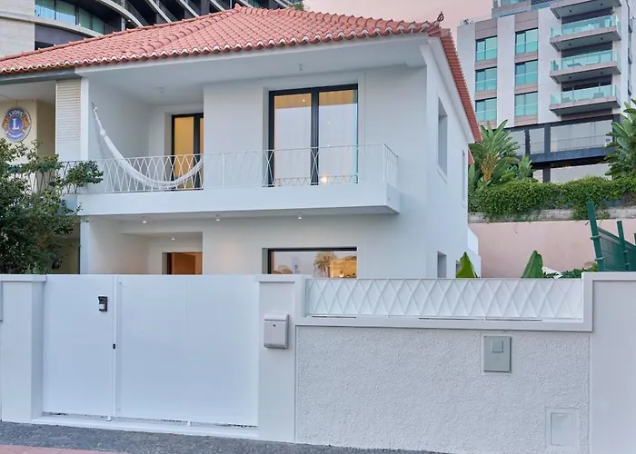 Imperatriz Tropical Garden * פונשל