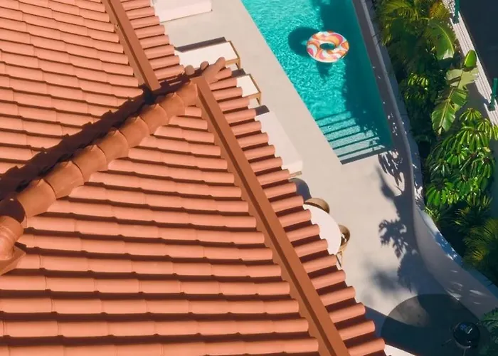 Tropical Garden On Center