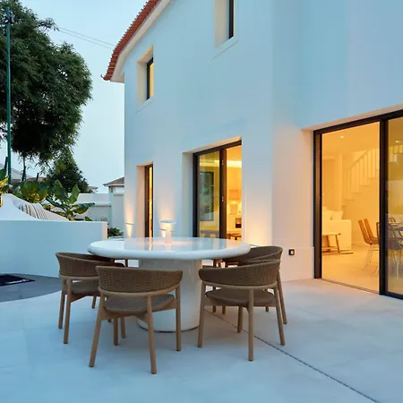 Imperatriz Tropical Garden Willa Funchal (Madeira)